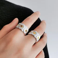 New Fashion Daisy Ring Opening Adjustable Ring Retro Men And Women Small Daisies Open Ring Used For Banquet Holiday