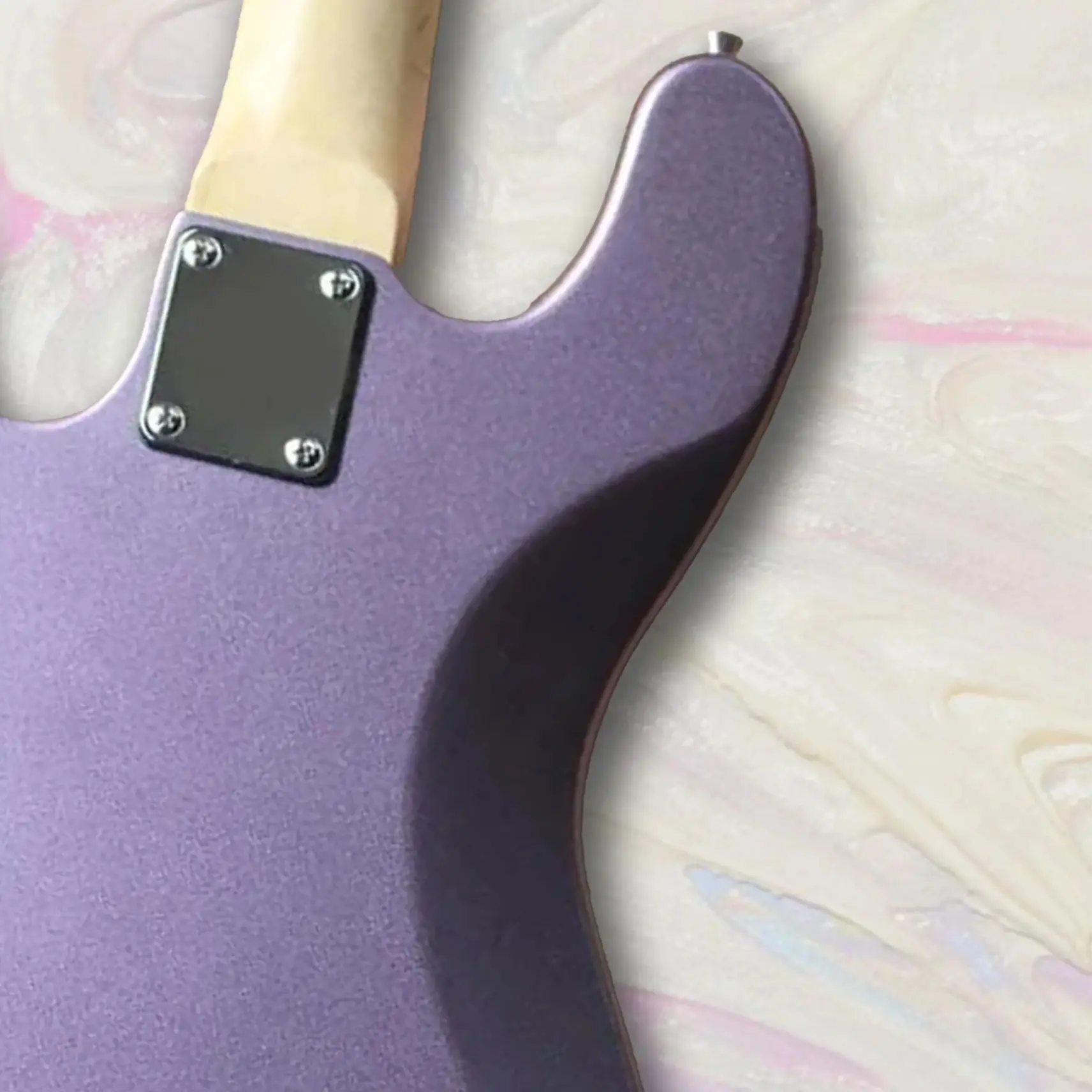 High Quality Sliver Purple 4-string Electric Bass Guitar with Yellow Maple Fingerboard & White Pickguard Custom Shop