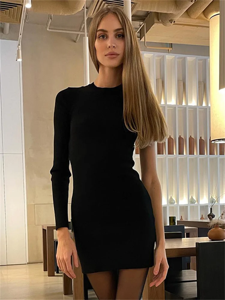 Abiti neri corti asimmetrici con una spalla per le donne Solid Hollow Out Mini Bodycon manica lunga abito petto vestiti Vintage