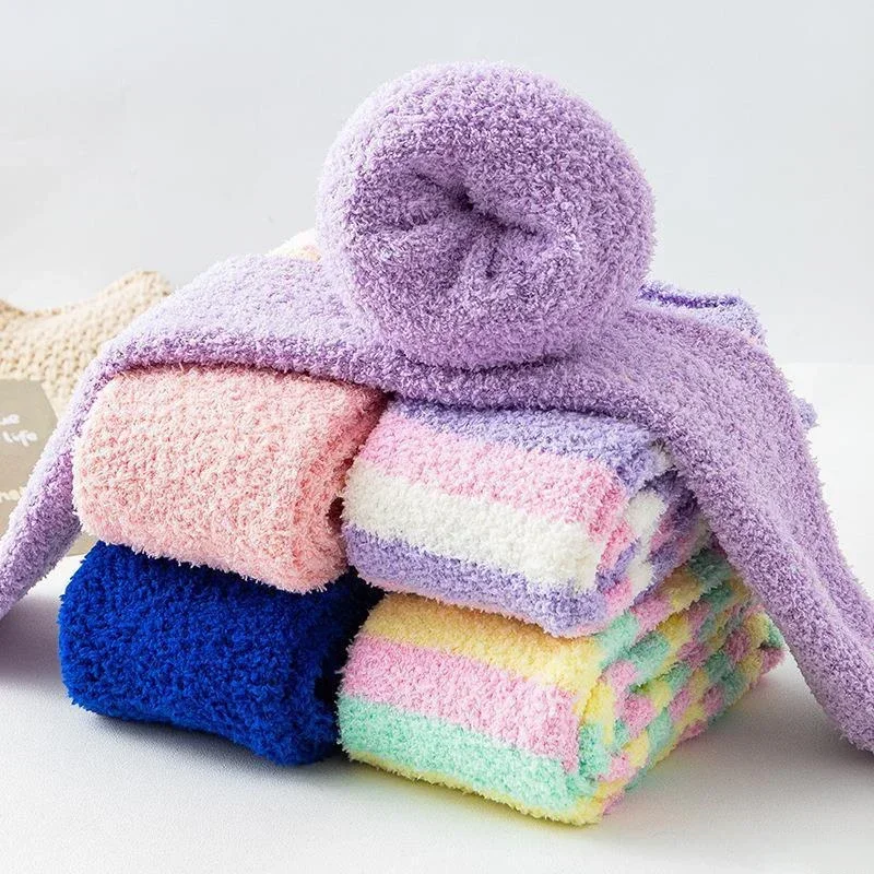 Calcetines hasta la rodilla de lana de Coral suave para mujer, medias cálidas, lindas, a rayas, cómodas, largas, hasta el muslo, Navidad, invierno, 1 par