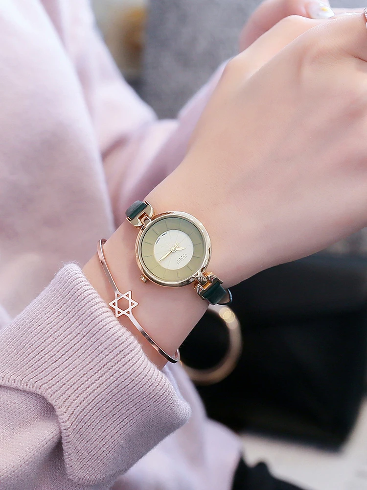 ساعة نسائية أصلية على الطراز الكوري حزام جلدي بسيط وعصري، قرص صغير، ساعة نسائية للطلاب، اختيار راقي. #2