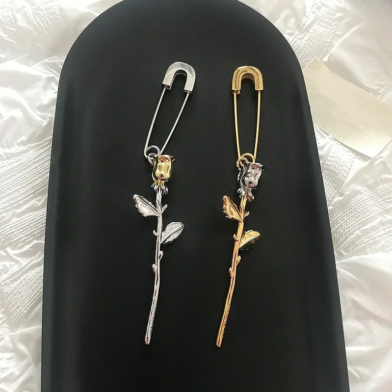 

Модный кулон-роза, золотое и серебряное ожерелье, серьги, дизайнерские украшения для женщин, очаровательный подарок, тренд сезона