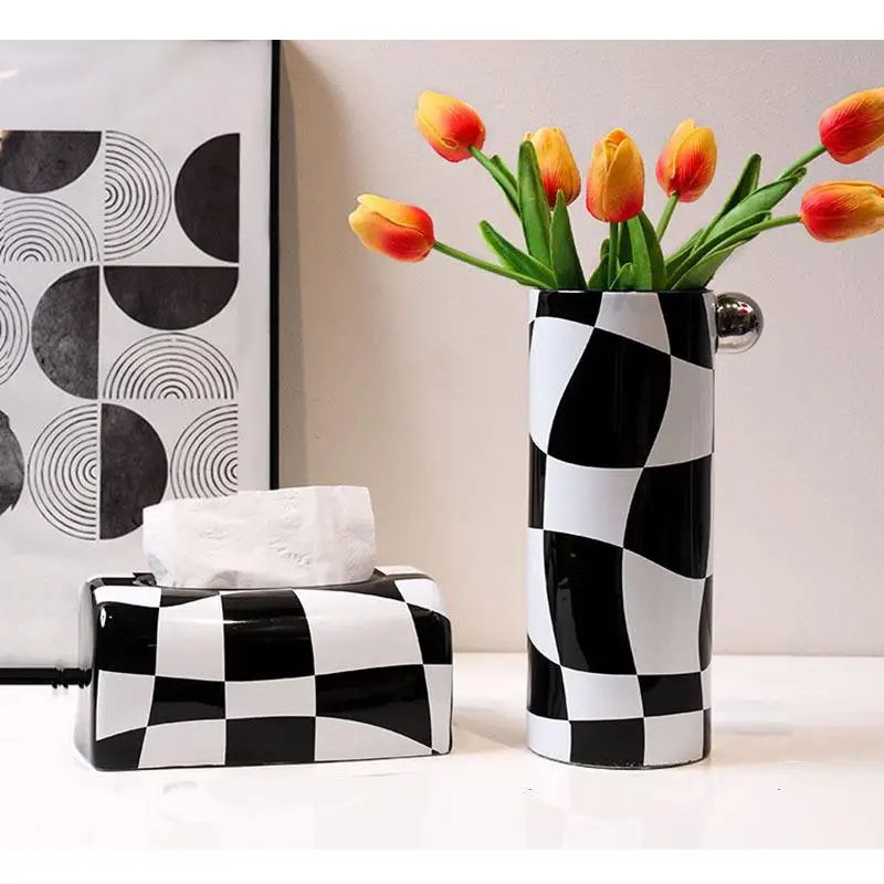 Black and White Ceramic Flowers Vase European Flower Pots Decorative Twisted Floral Arrangement Home Modern Decor
