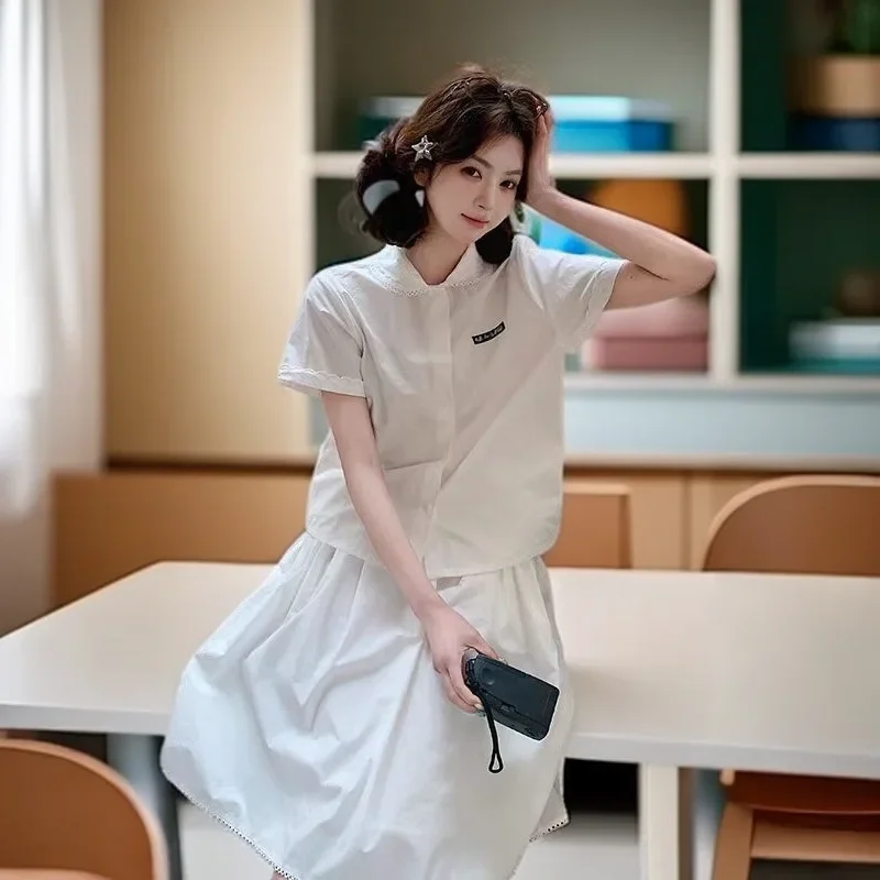 القطن الأبيض قصيرة الأكمام قميص المرأة كلية نمط دمية طوق الدانتيل تقليم مكافحة الشيخوخة مياو سلسلة الصيف أزياء تي شيرت #3