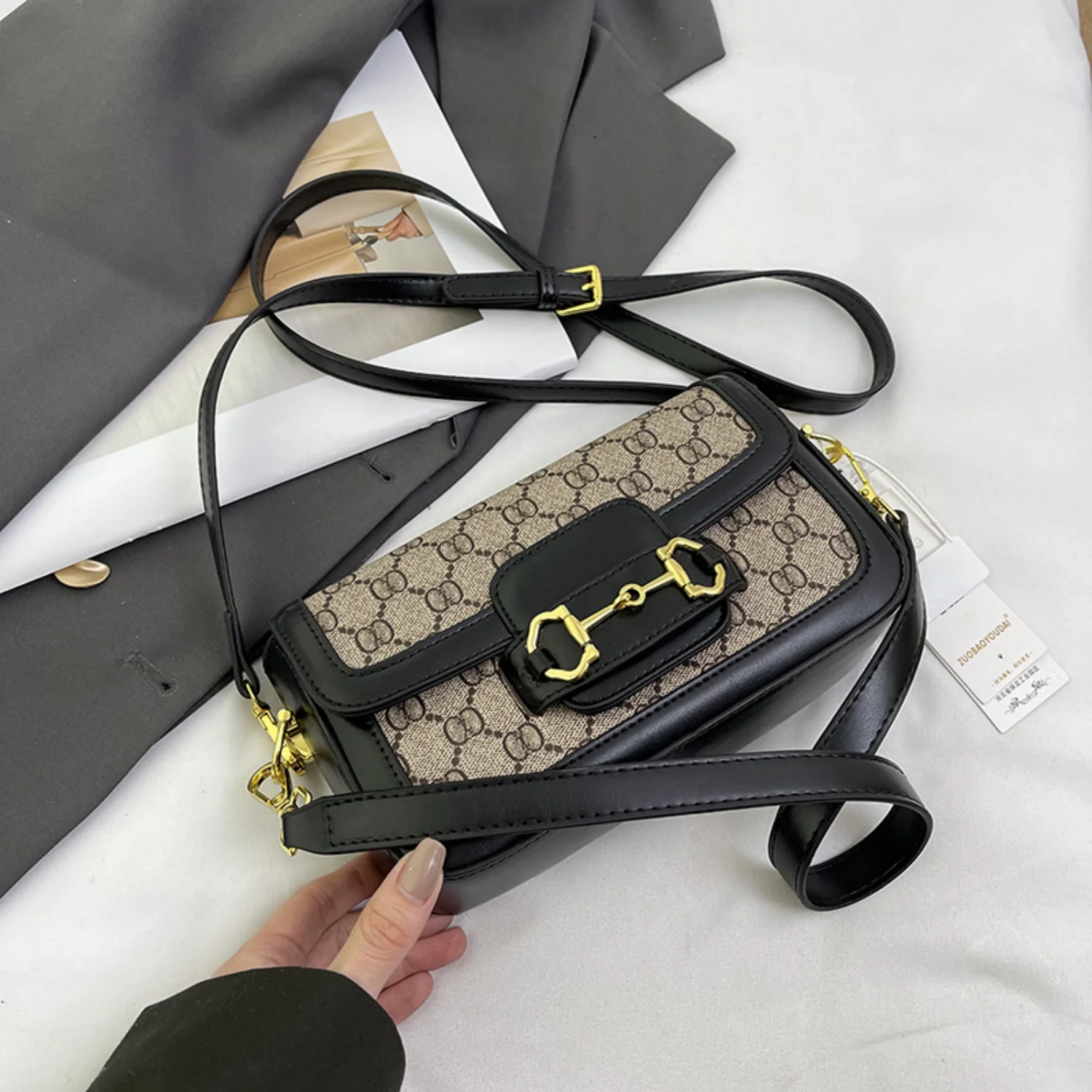 Women's Fashion Light Luxury 2026 New Saddle Bag Retro Handbag Women's Designer Shoulder Crossbody Bag, Banquet Bag, Mommy Bag