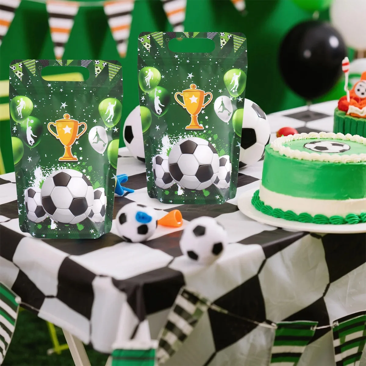 10/20 Stück Standbeutel mit Fußball-Motiv, Fußball-Keksbeutel, Partytüten für Fans, Dekoration für den 1. Geburtstag, Sportzubehör – Detail 8
