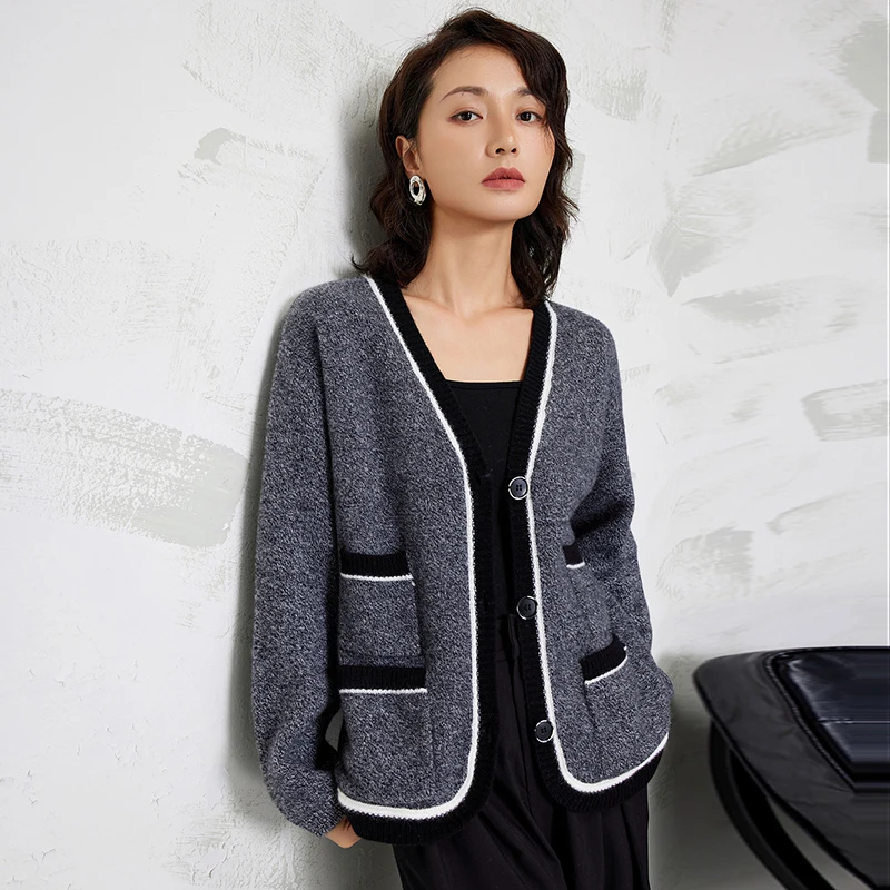 

Women's V-neck cardigan 100% wool sweater casual knitting color blocked high-end autumn and winter women's new full sleeved jack