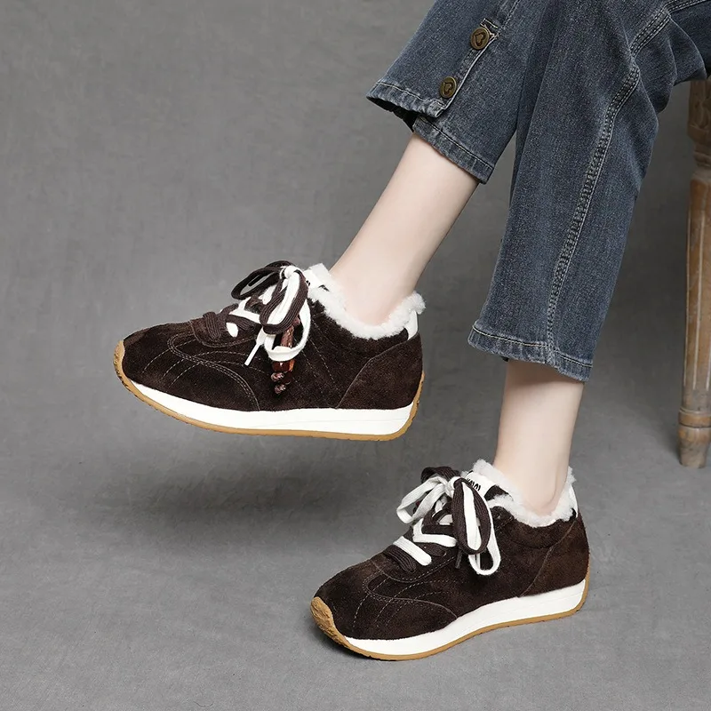 

Women's Leather Retro German Training Shoes Flat Bottom Lace-up Versatile Warm Cotton Sneakers Retro Style High-quality