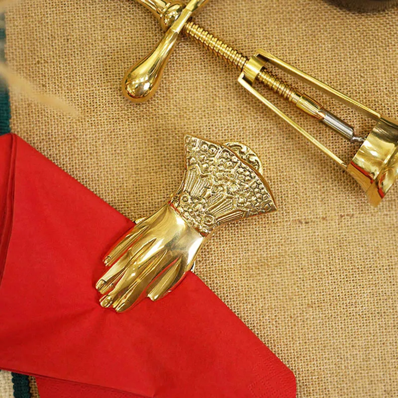 Brass Napkin Clip Golden Small Hand Folder Light Luxury Home Decoration Products Dining Table Ornaments Handmade Crafts Gifts