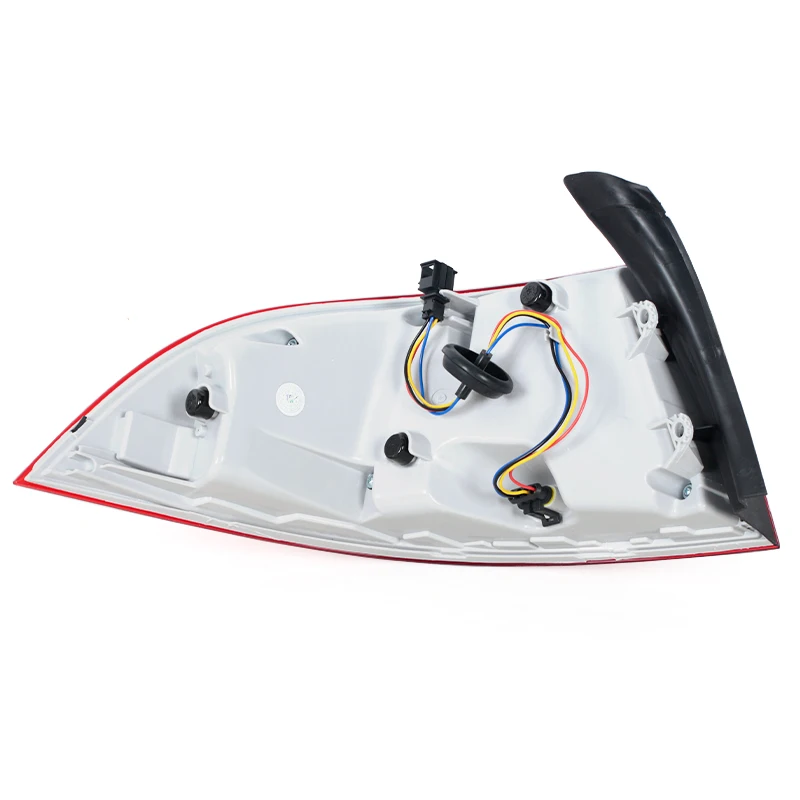 

For Skoda Superb 2013 2014 2015 Tail Light Rear Bumper Brake Lamp Stop Reverse Car Accessories