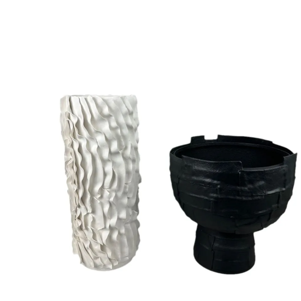 

Simple blue and white porcelain creative ceramic home decoration, living room light luxury vase decoration