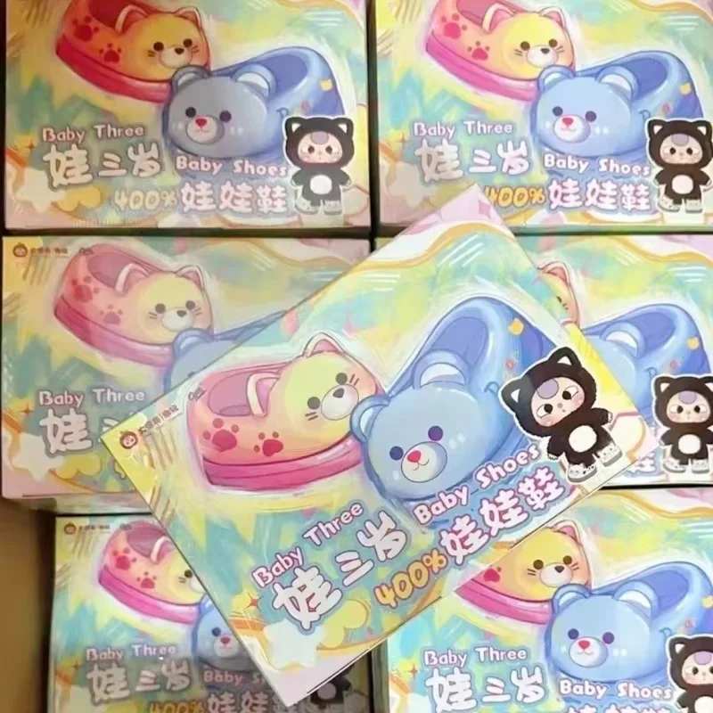 Caliente genuino bebé de tres años 400% Universal Animal de pie accesorios de vestir zapatos de muñeca de dibujos animados caja ciega regalo de cumpleaños