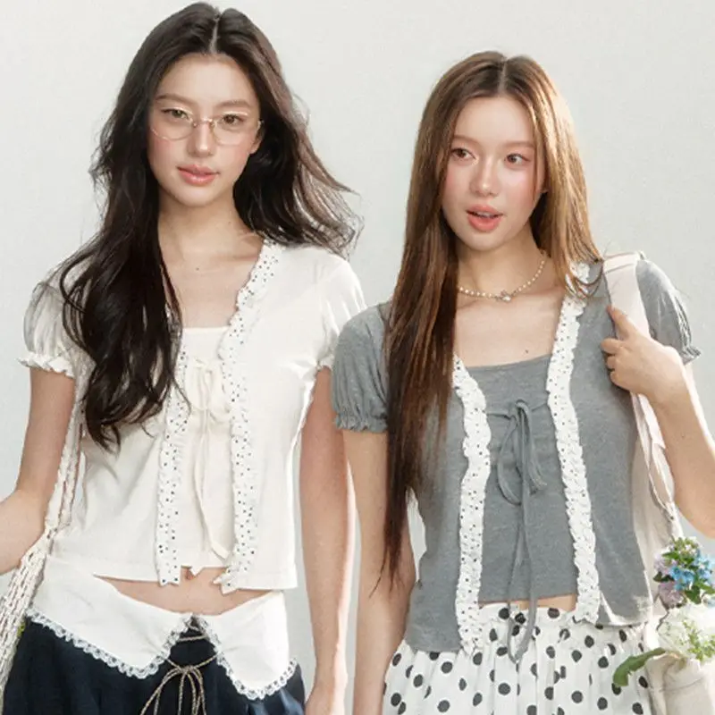 

Women's Sweet Korean Fake Two-Piece Top - Lace Trim Bowknot Puff Sleeve Crop Top, Slim Fit Casual Daily Wear for Spring Summer