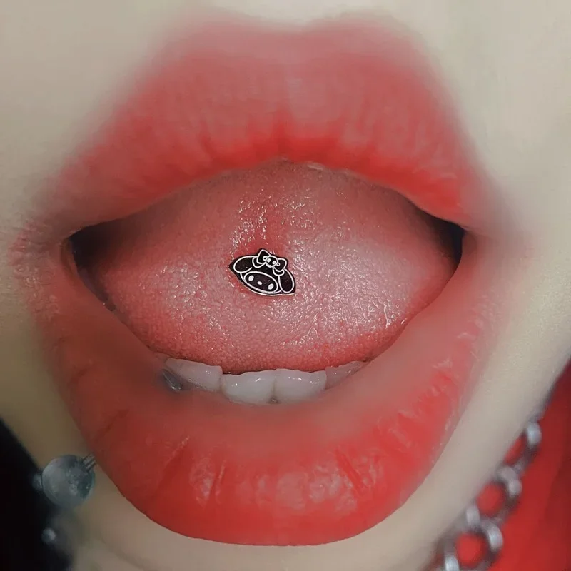 Kuromi Tongue Nail Cute Cinnamoroll My Melody Acciaio al titanio Tongue Nails Sexy Hip Hop Y2K Piercing Body Studs Gioielli penetranti