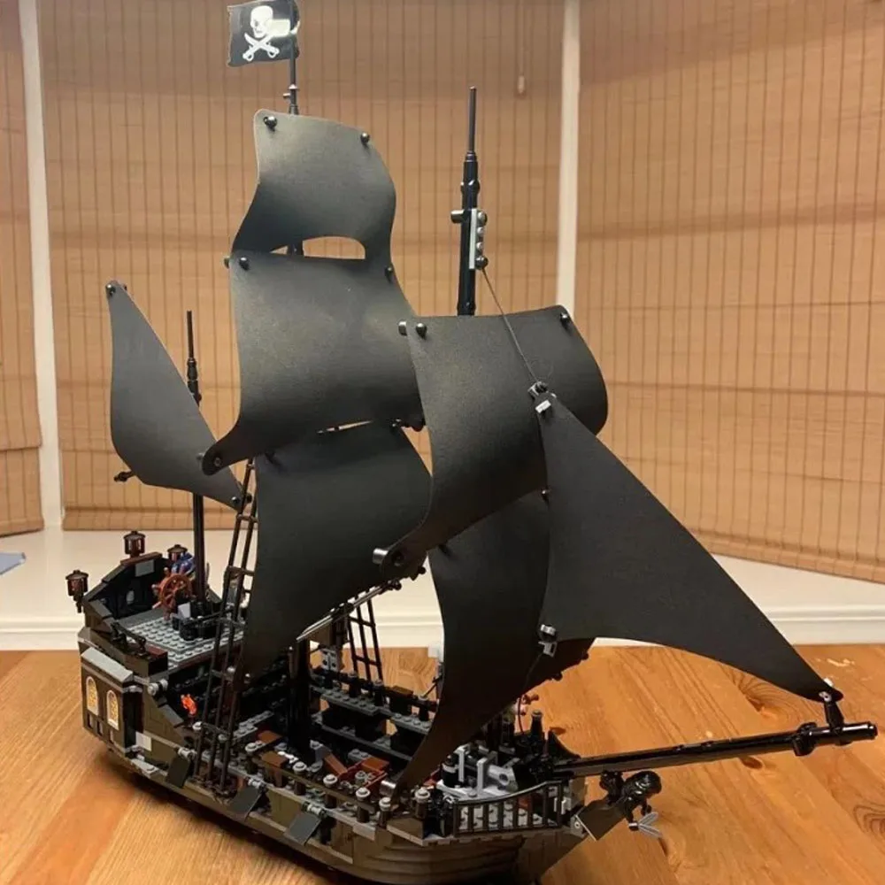 MOC-barco pirata del Caribe, barco de guerra venganza, Perla Negra, velero, bloques de construcción, MOC 4195, juguetes de montaje, regalo para niños