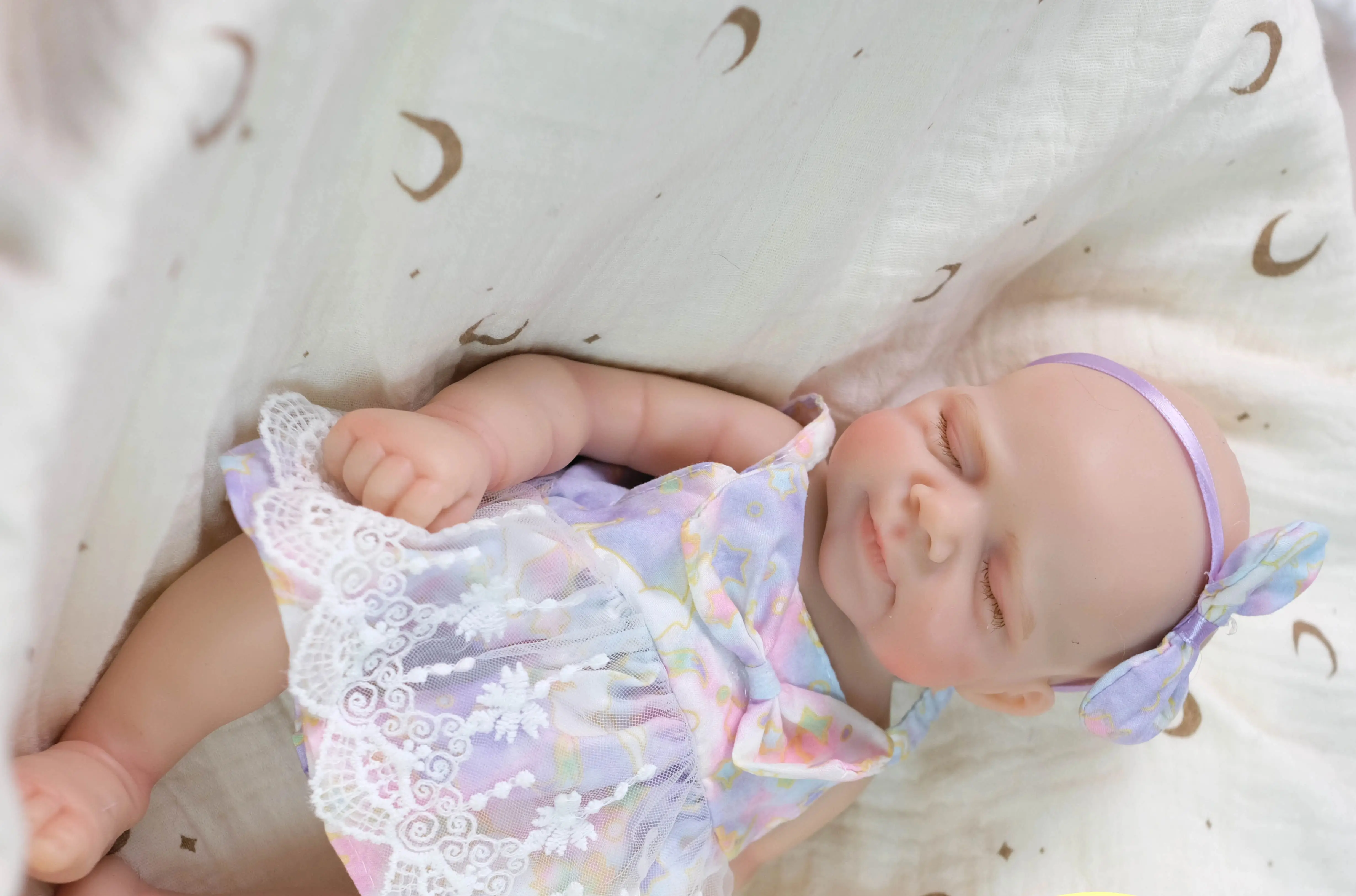 

NPK 12'' High Quality Handmade Reborn Pascale Full Solid Platinum Silicone Super Soft Flexible Elastic Xmas Gift for Children