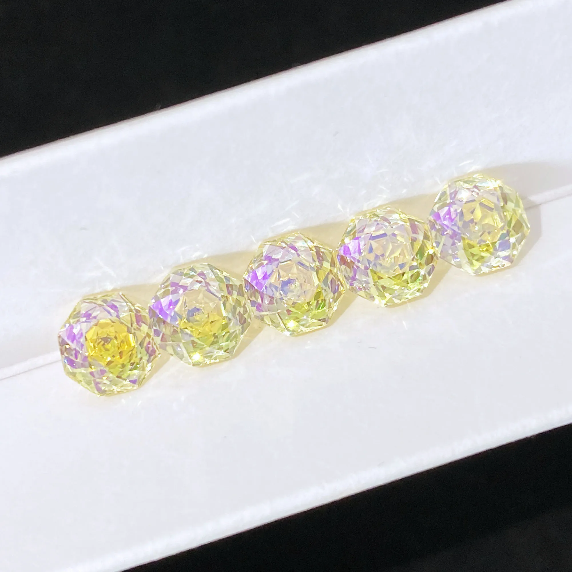 

Zircon Special Octagon Rose Cut Breeze in summer Wholesale and Retail for Diy Ring Necklace Earring Main Materials