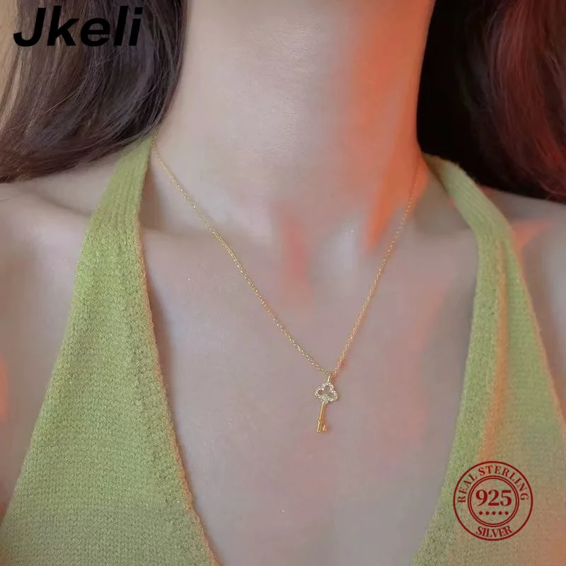 Jkeli S925 Sterling Silver Shiny Zircon Cute Key Pendant Necklace for Women Fashion Simple Daily Wear Choker Jewelry Accessories