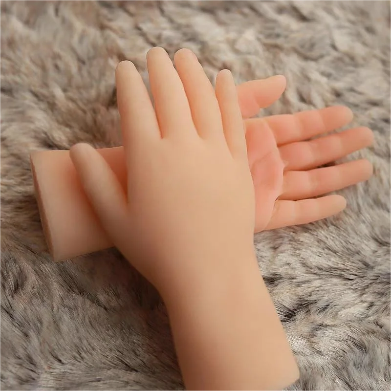 

The small-hand fake hand real person mold, the fully soft hand simulation model is used for video photography, medical teaching
