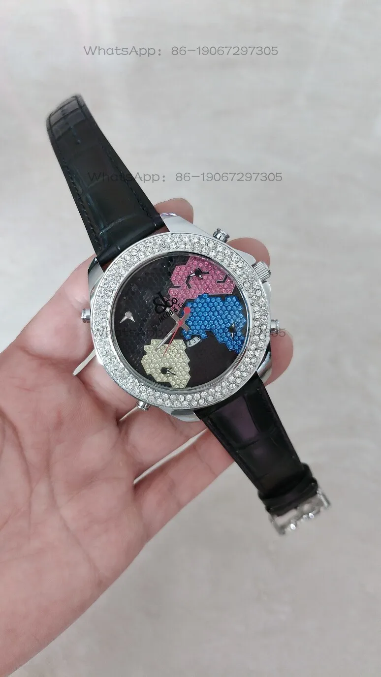 

Five Time Zone Large Plate Quartz Gypsy Couple Gold High-end Belt Rhinestone Watch
