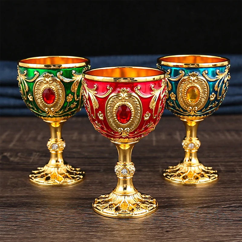 1pc Timeless Embossed Metal Chalice Goblet Vintage Wine Champagne Liqueur Cup Perfect For Bars Restaurants Home Decor