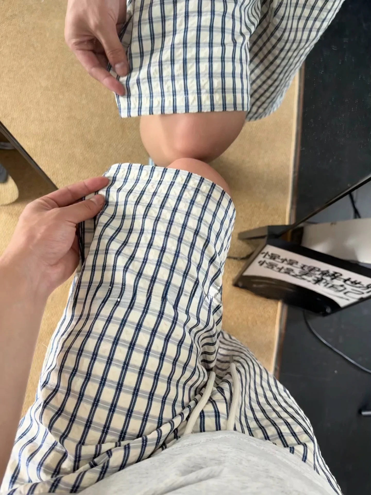 

Мужские летние тонкие брюки-шорты в синюю клетку с прямым кроем, повседневные спортивные брюки-шорты до колена, модная молодежная одежда