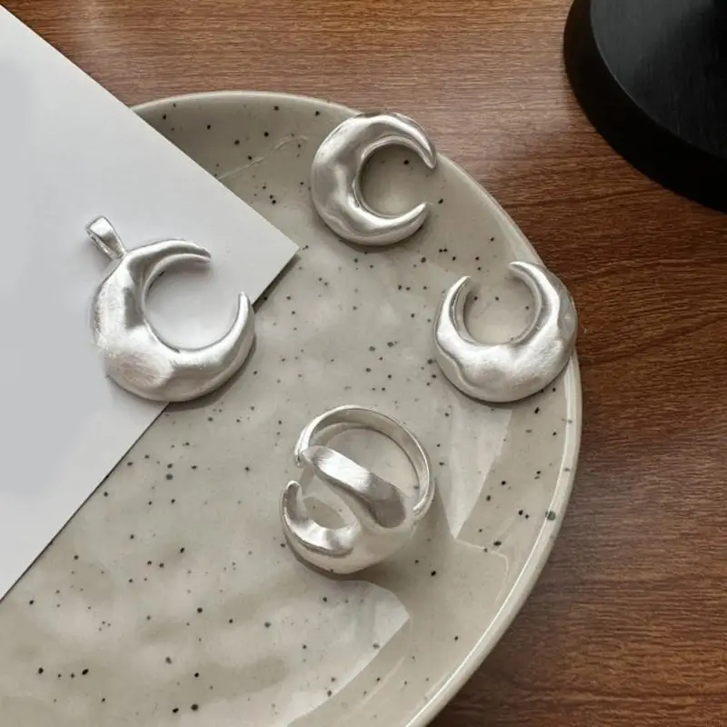 Стильное-серебряное-цвет-луны-подвесное-ожерелье-кольцо-для-женщин-простые-аксессуары-модные-украшения-для-нее-подарок-ручной