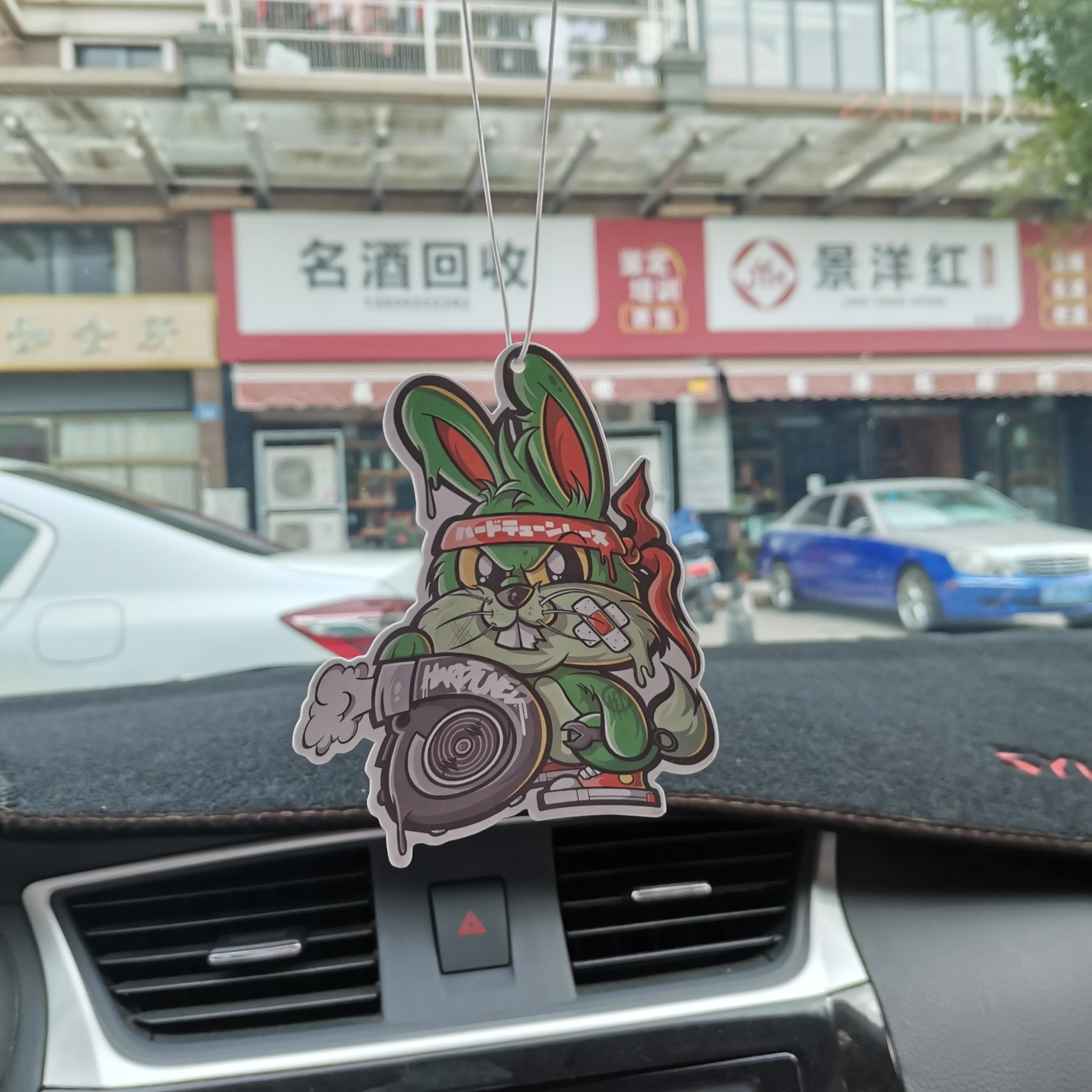 JDM معطر هواء معلق للسيارة ، عطر ورقي بمرآة الرؤية الخلفية ، قلادة ورقية صلبة توربو توابل ، ملحقات عطرية للسيارات ، الأحدث