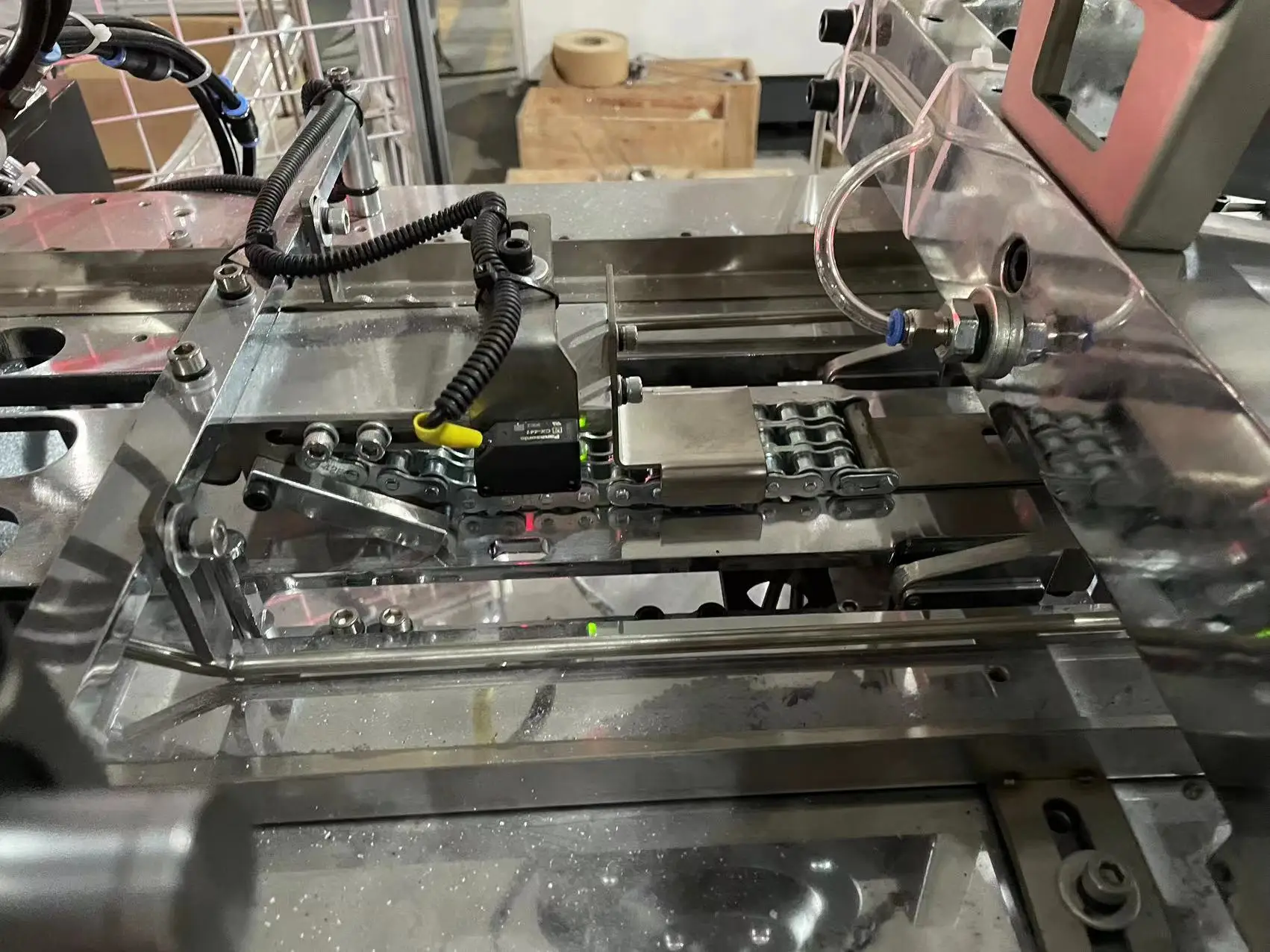 China Manufacturers Disposable Mini Paper Cup Making Machine High Quality Ultrasonic Paper Tea Cup Forming Machine Low Cost