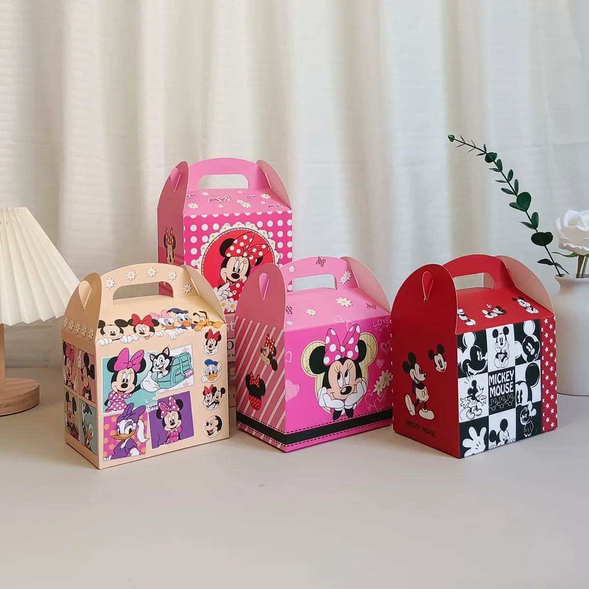 5pcs Disney Mickey and Minnie gift boxes, cute party gift boxes, holiday party gift storage boxes, party supplies