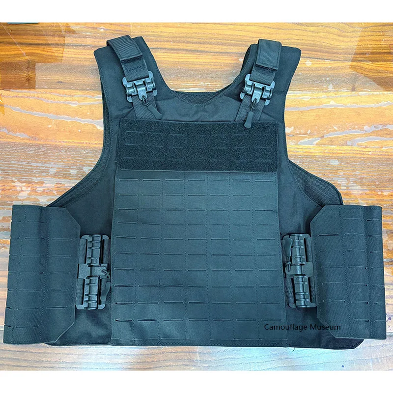 

Black Laser Quick Release Tactical Vest CS Quick Release Vest Molle Anti Stab Protective Training Suit