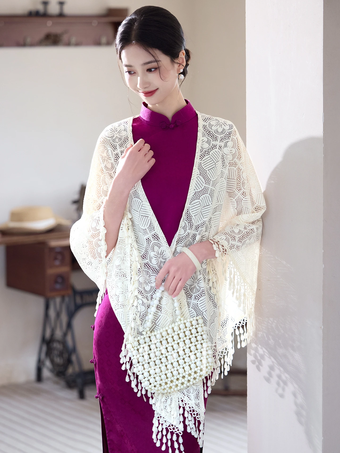 elegant-white-lace-fringe-shawl-cardigan-outerwear-thin-2026-new-style-high-end-daily-use-chinese-style-spring-summer-fashion