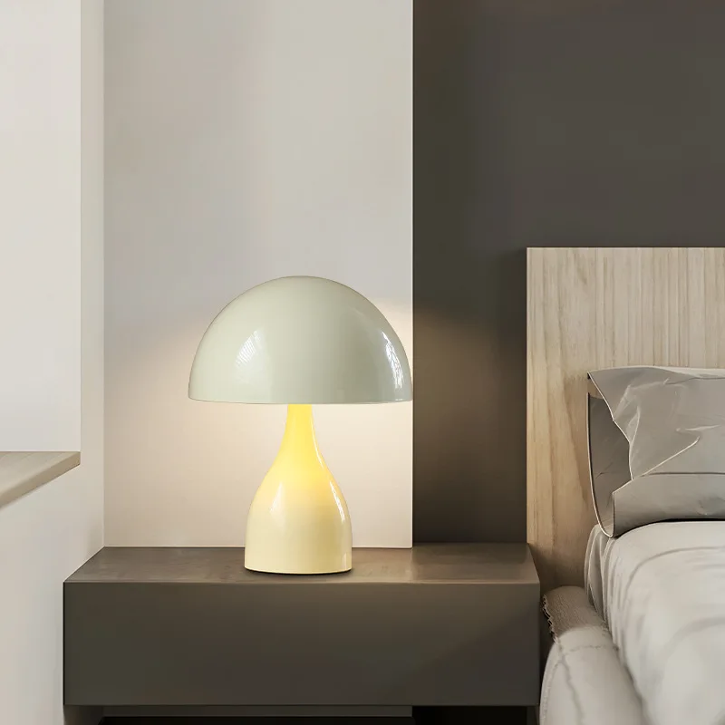 

SANDYHA Modern Simplicity Wrought Iron Floor Lamp Black Mushroom Shaped LED Light for Bedroom Living Room Decorative Lighting