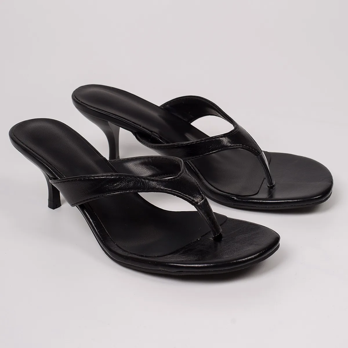 2026 Sommer Mode Damen Flip-Flop Sandalen Sexy Offene Zehen Stiletto-Absätze Bequeme Elegante Damen-High-Heels 35-42 – Detail 8