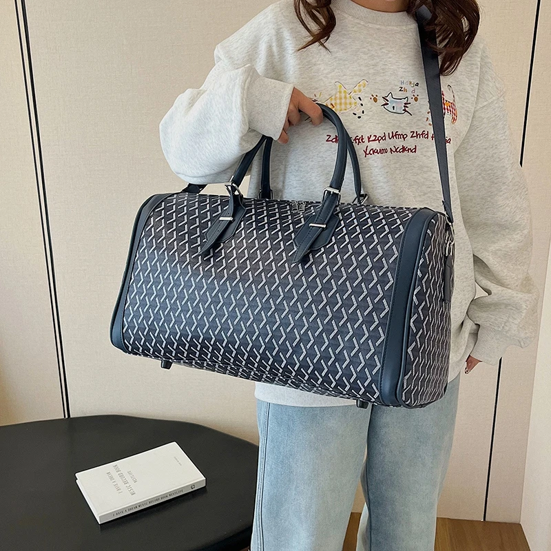 

Classic Maillard Style Underarm Bag Luxurious Design Daily Use Travel Popular One Shoulder New Model 2025 Durable