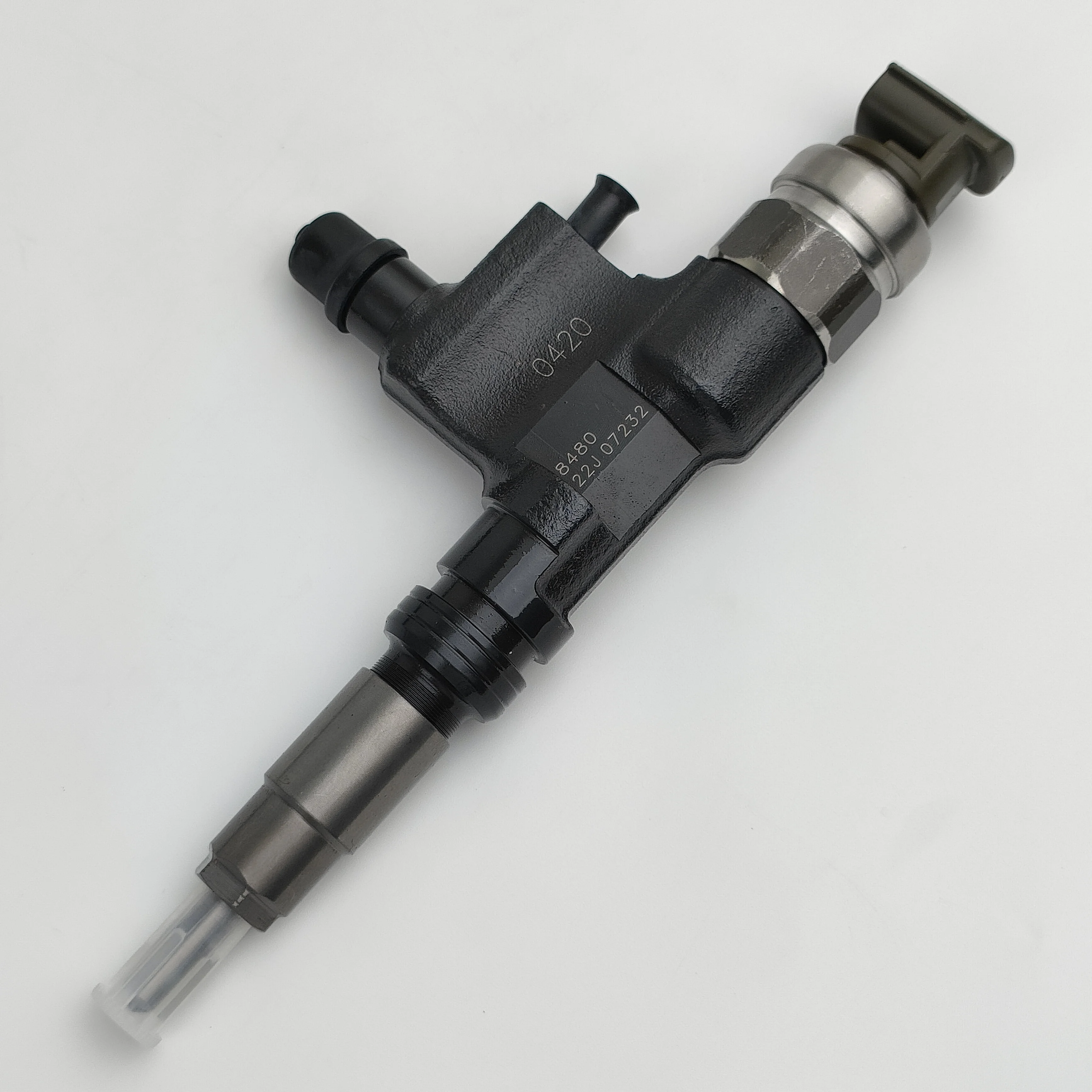

Common Rail Injector 095000-8480 23670-E0420 Diesel Engine Fuel Injector Nozzle 23670-E0420 095000-8480 23670-79086 23670-78070