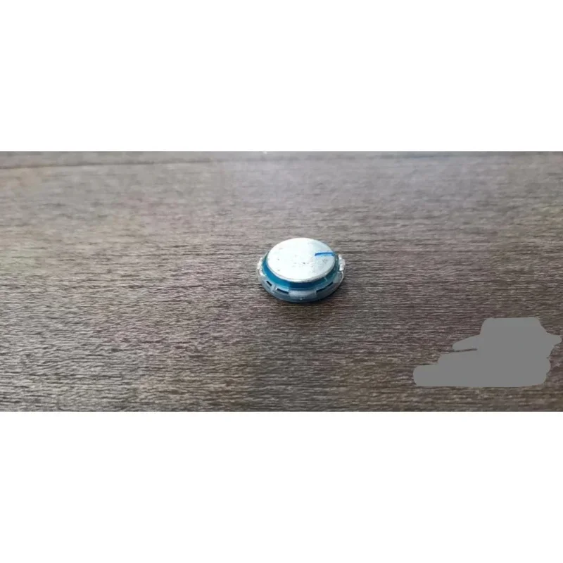 Laptop built-in universal speaker, single size 18mm, thickness 4.5mm Suitable for many models