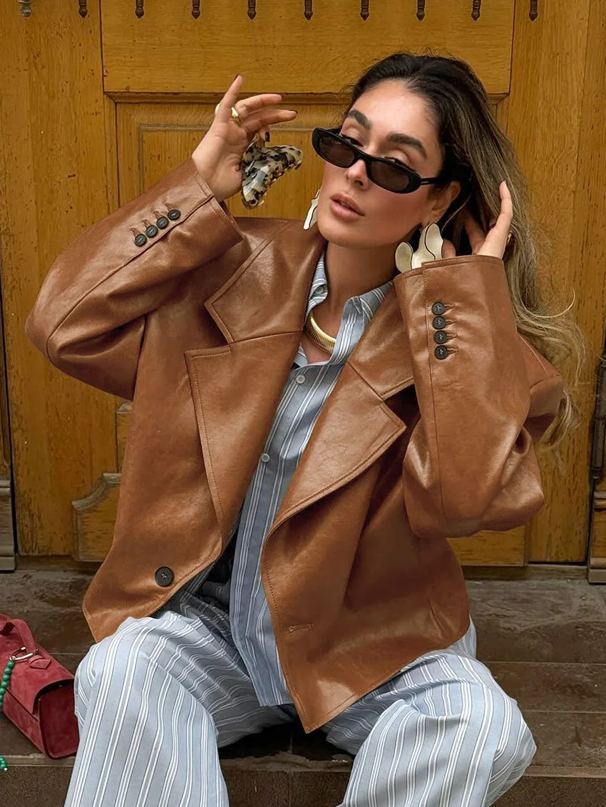 Brown PU Leather Suit Collar Jacket for Women Retro Long Sleeved One Button Short Coats Chic Loose Commuting Outerwears