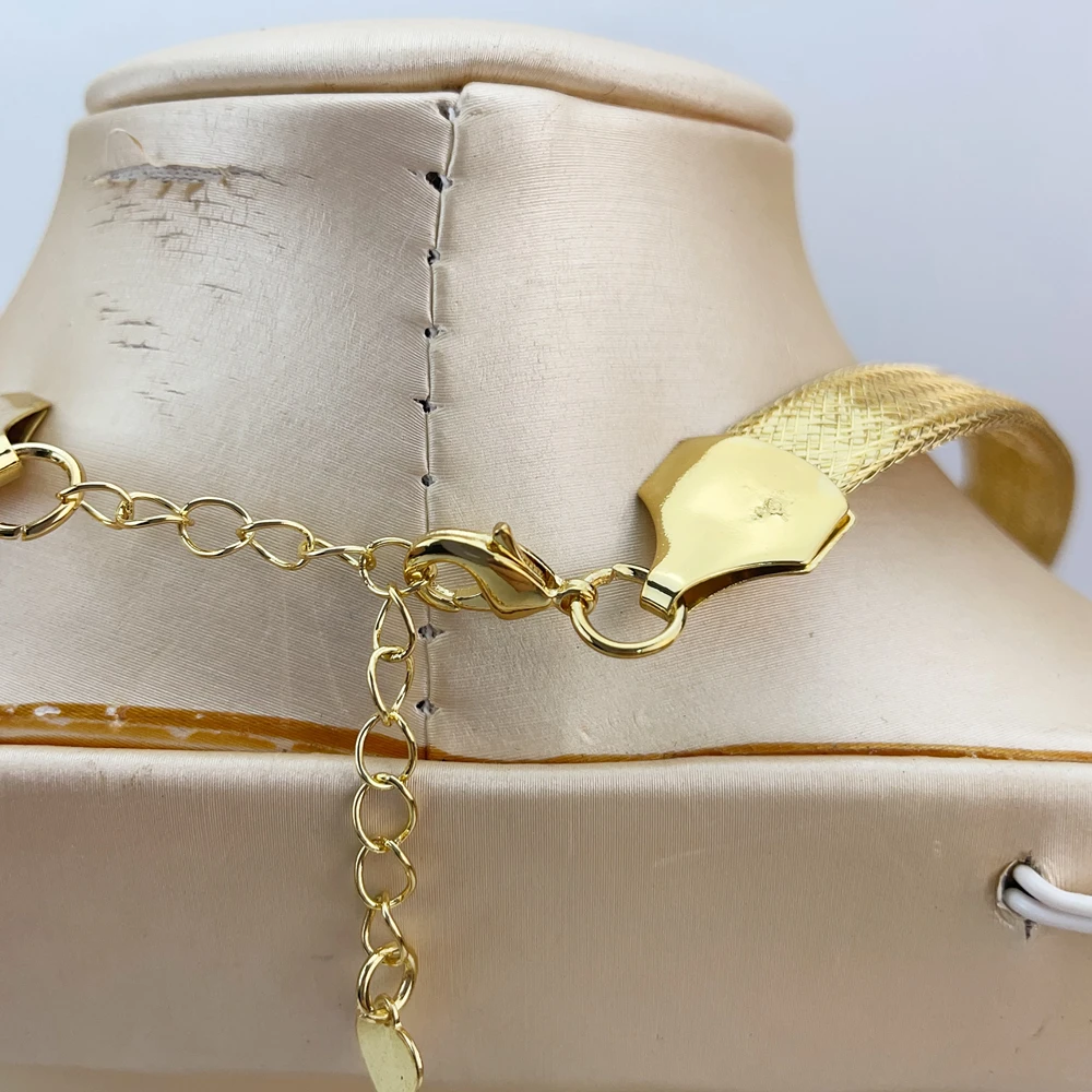 مجموعة مجوهرات الأزياء النسائية من EMMA، زوج من قلادة وأقراط برازيلية مطلية بالذهب لمجموعة هدايا إكسسوارات الحفلات