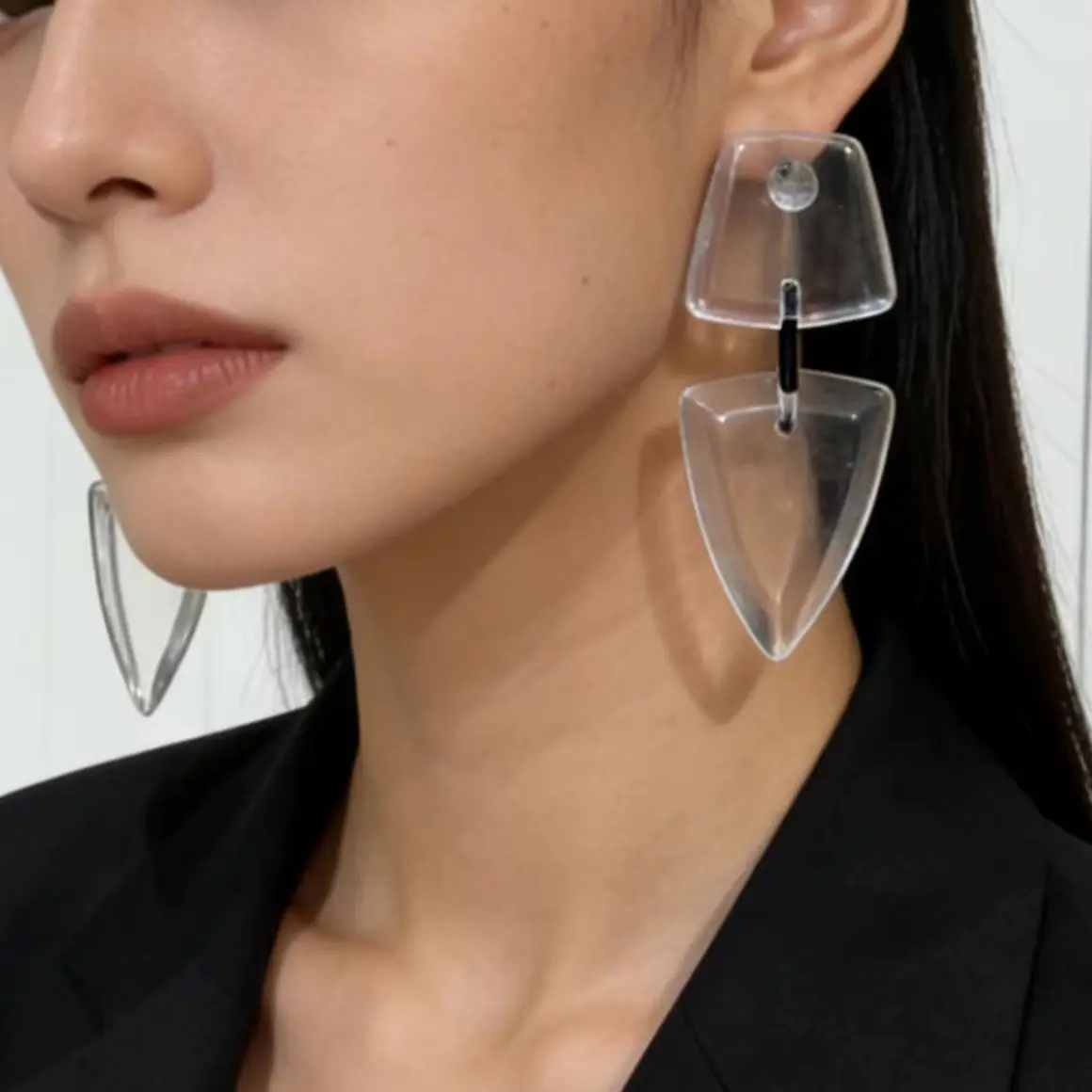 Fashionable Exaggerated Irregular Transparent Triangle Resin Earrings for Women Girl Trendy Drop Earring HUANZHI 2026 NEW