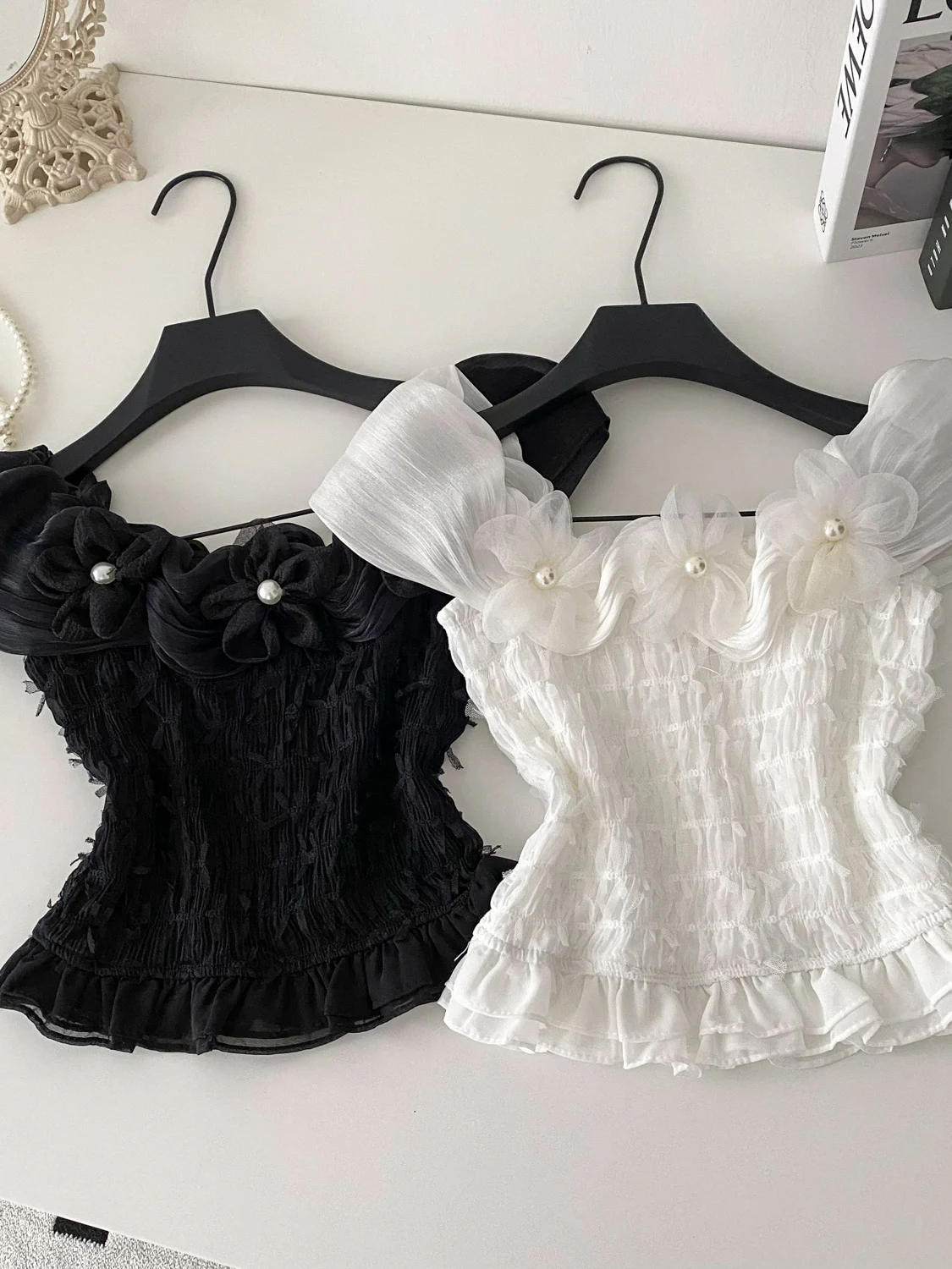 2025년 여름 여성 슬림핏 셔츠 비즈 꽃 디자인 한국 스타일 출퇴근용 폴리에스터 섬유 피부 친화적 통기성