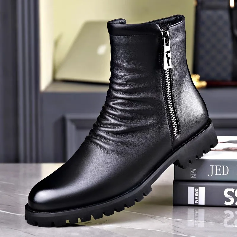 

2025 Autumn Winter Men British Style Leather High Top Chimney Zipper Fashion Short Plush Chelsea Boots