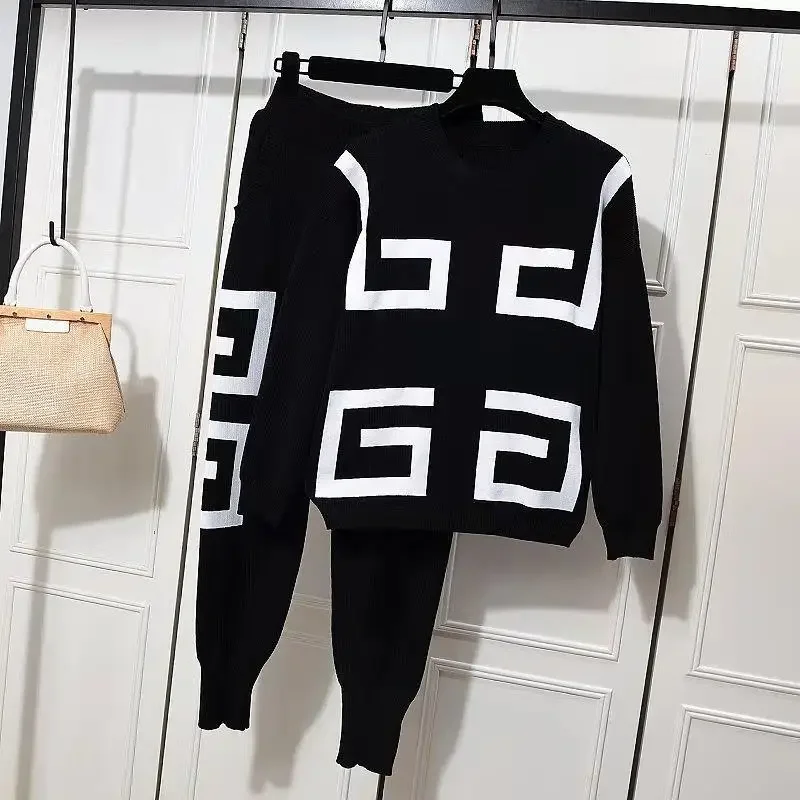 

Streetwear Elegant Autumn Fashion Letter Print Two Piece Set Women Causal O Neck Knitwear Sweater Knitting Pants Women Suit