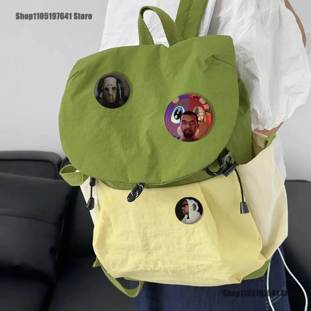 K-Kanye-e West Ye Rapper Badges Button Round Creative Pin Brooch Badge Bag Decor Accessories Fans Collect Friends Gifts