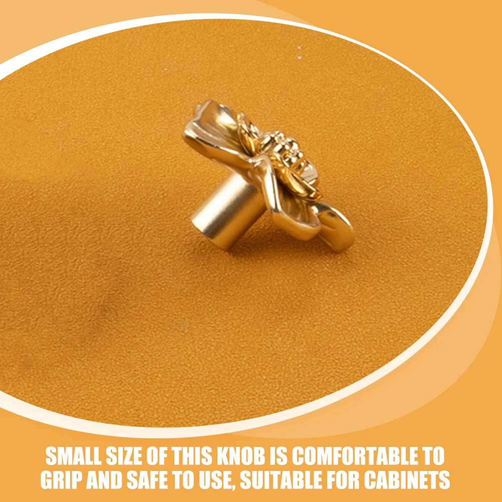

Zinc Alloy Pull Handles Cabinet Knobs Drawer Knobs Golden 6149 Copper Finish Lightweight Small Size Easy Install