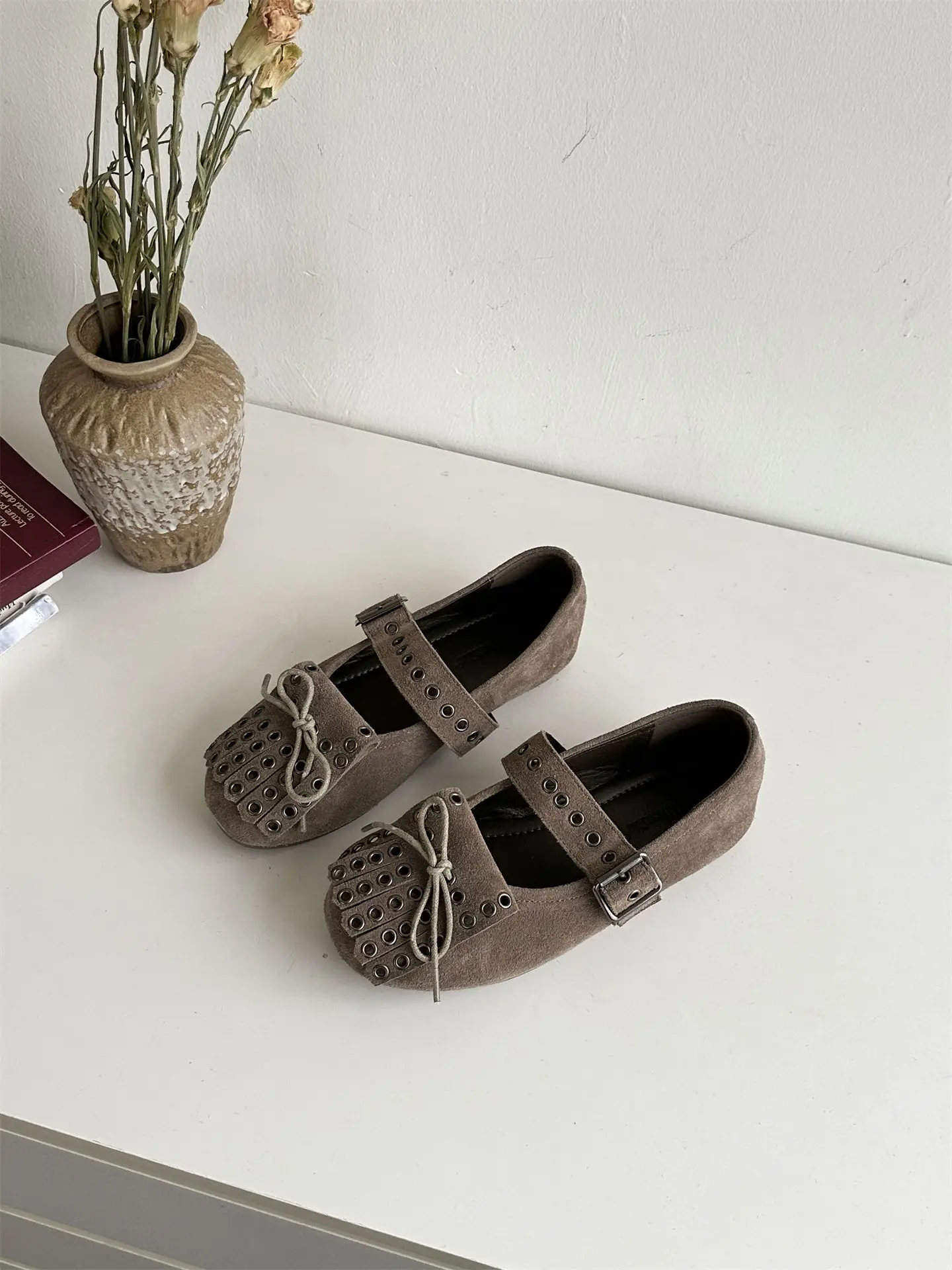 

IPPEUM Mary Jane Shoes For Women 2026 New Fashion Black Leather Buckle Strap Ballet Flats