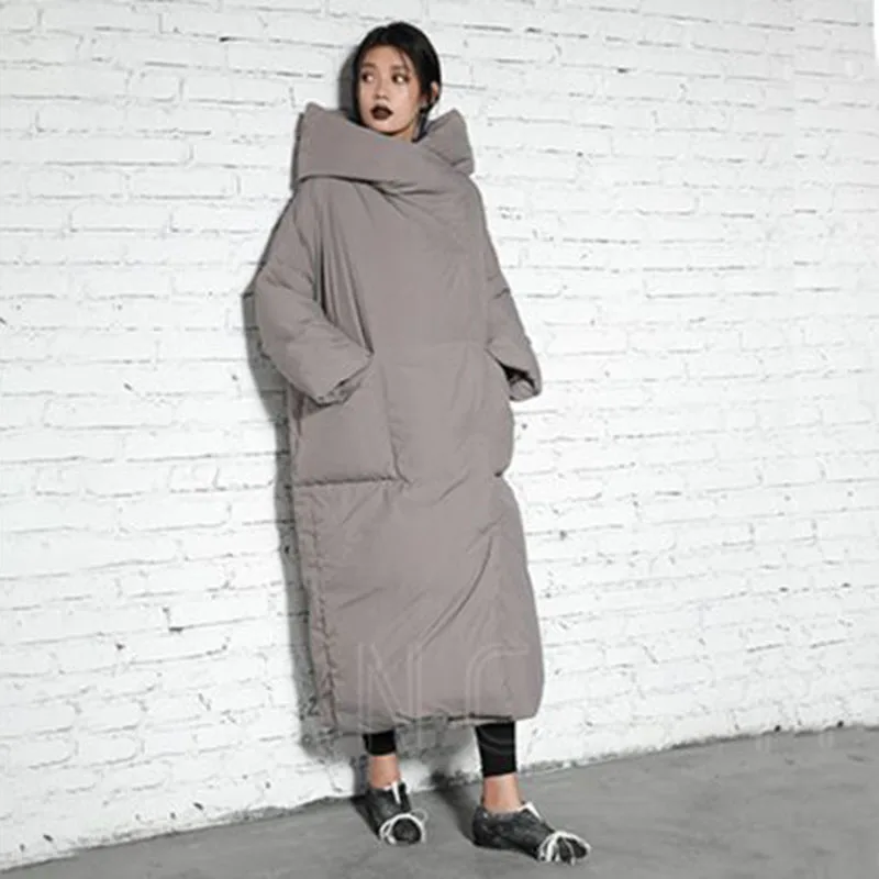 معطف نسائي عالي الجودة بقلنسوة سترة نسائية سفلية 2025 شتاء جديد 90 أبيض بطة أسفل سترة نسائية فضفاضة دافئة H670