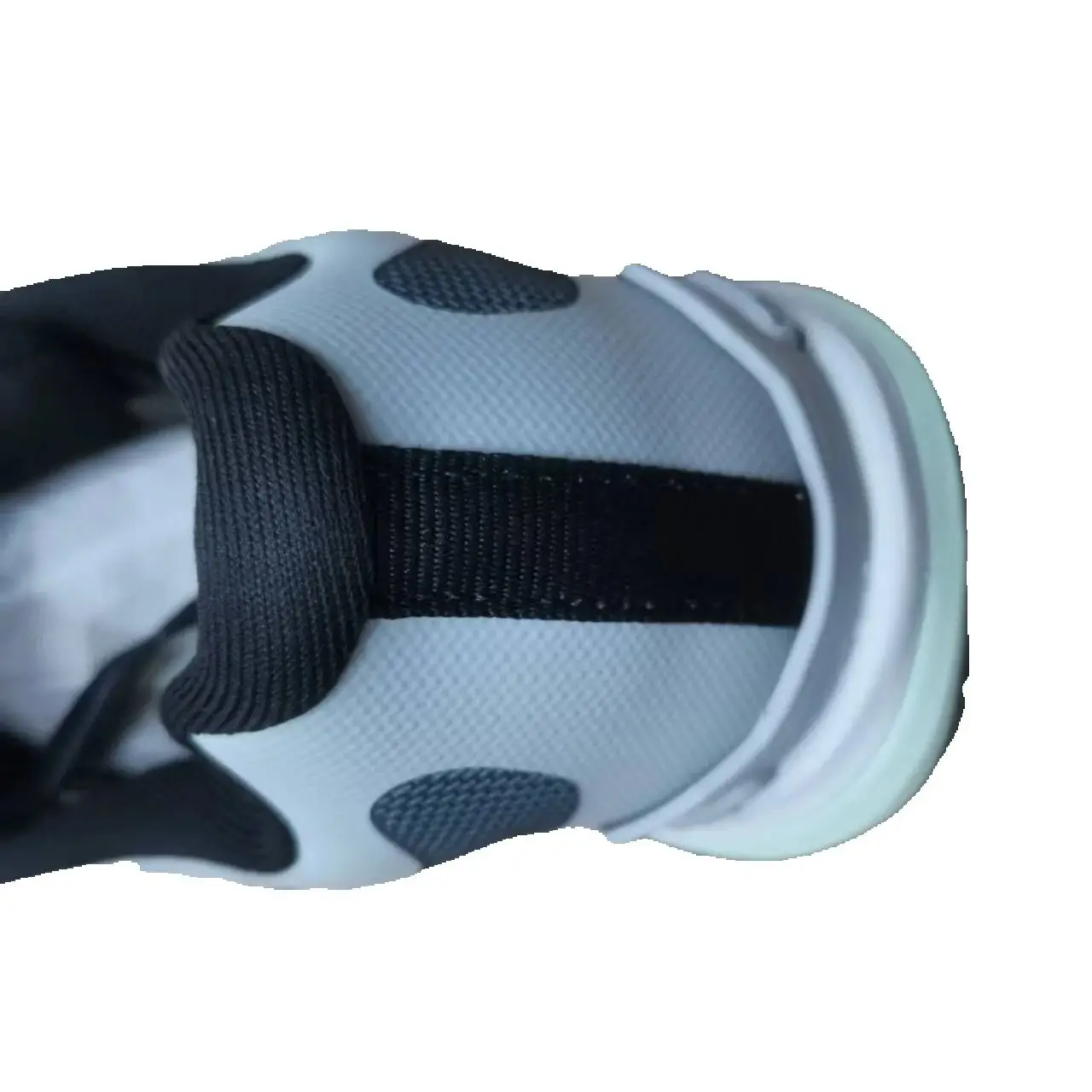 

Summer Hot 2025 Unisex Breathable Wearable Running Shoes Neutral Running Sneakers Training Breathable Elastic Sneakers