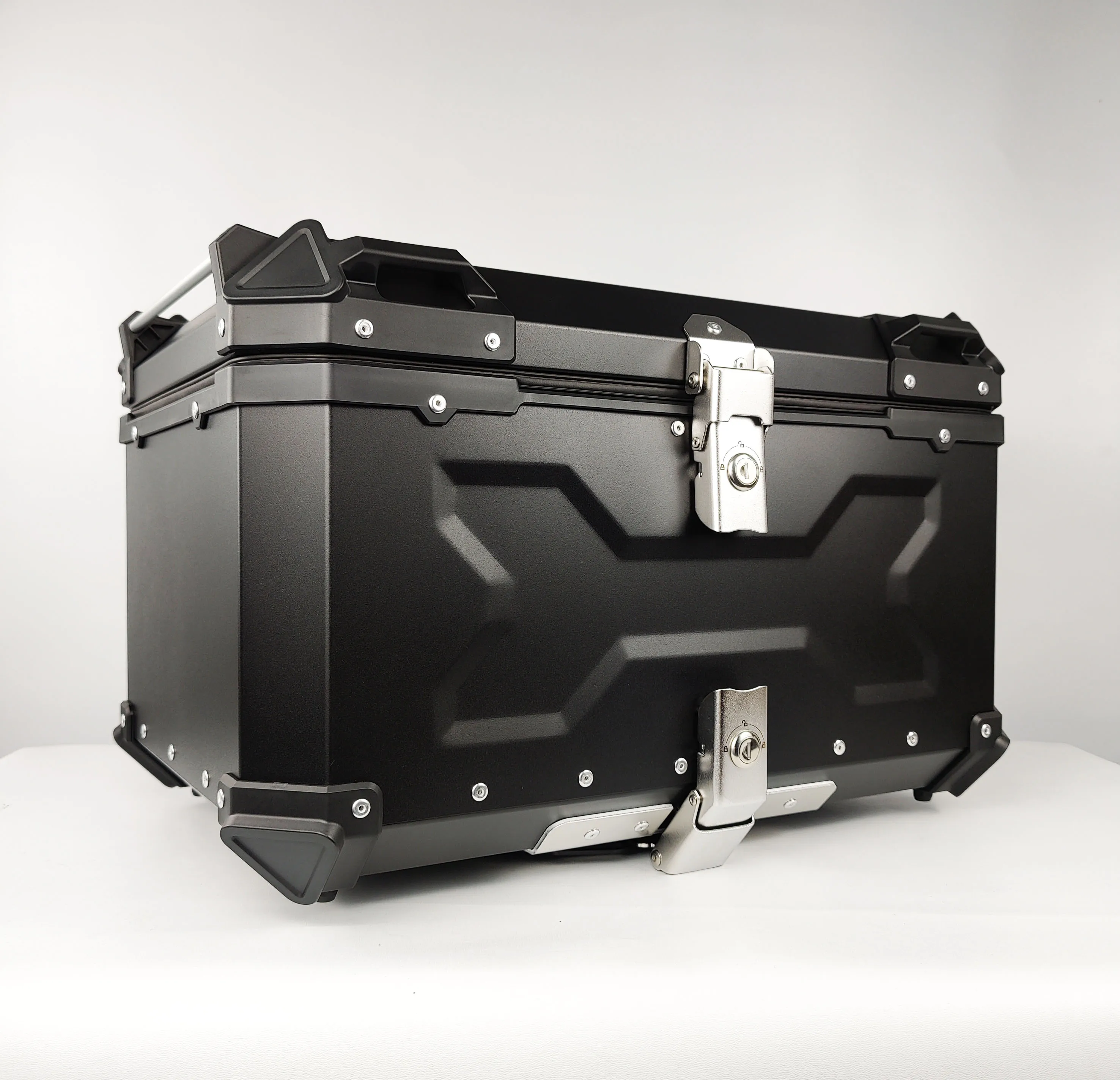 

Factory Hot Selling 65 Liter Silver Motorcycle Parts Trunk Aluminum Motorbike Delivery Box Storage Luggage Top Case Motorcycle