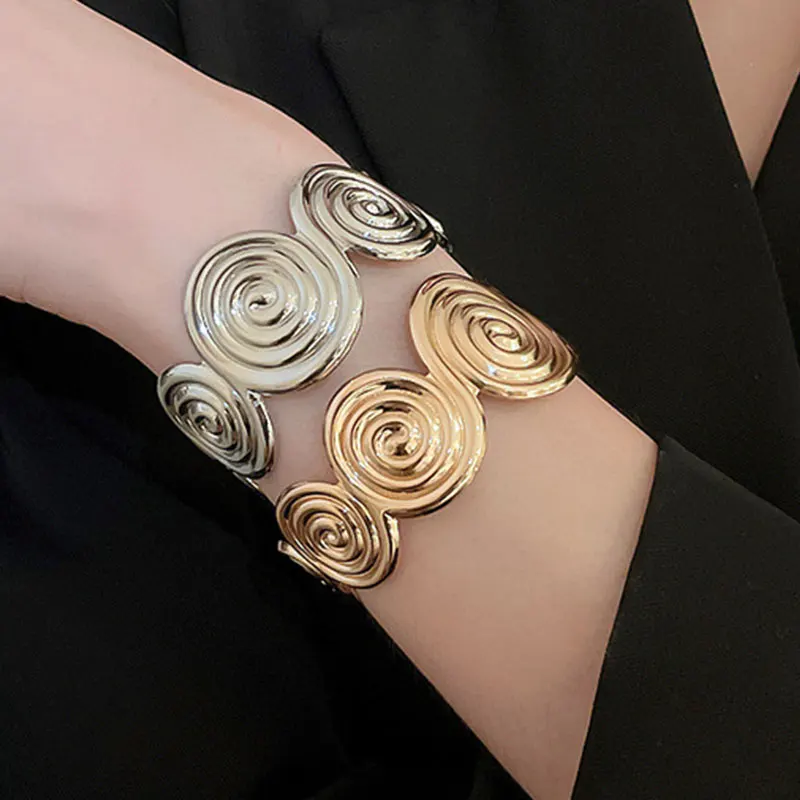 Y2K Punk Gothic Geometric Spiral Arm Bracelet for Women Men Vintage Metal Open Adjustable Cuff Bangles Party Jewelry Gift